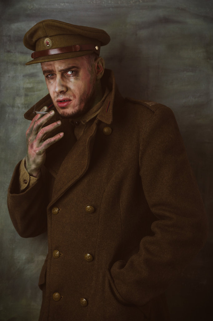 Elias-2.jpg